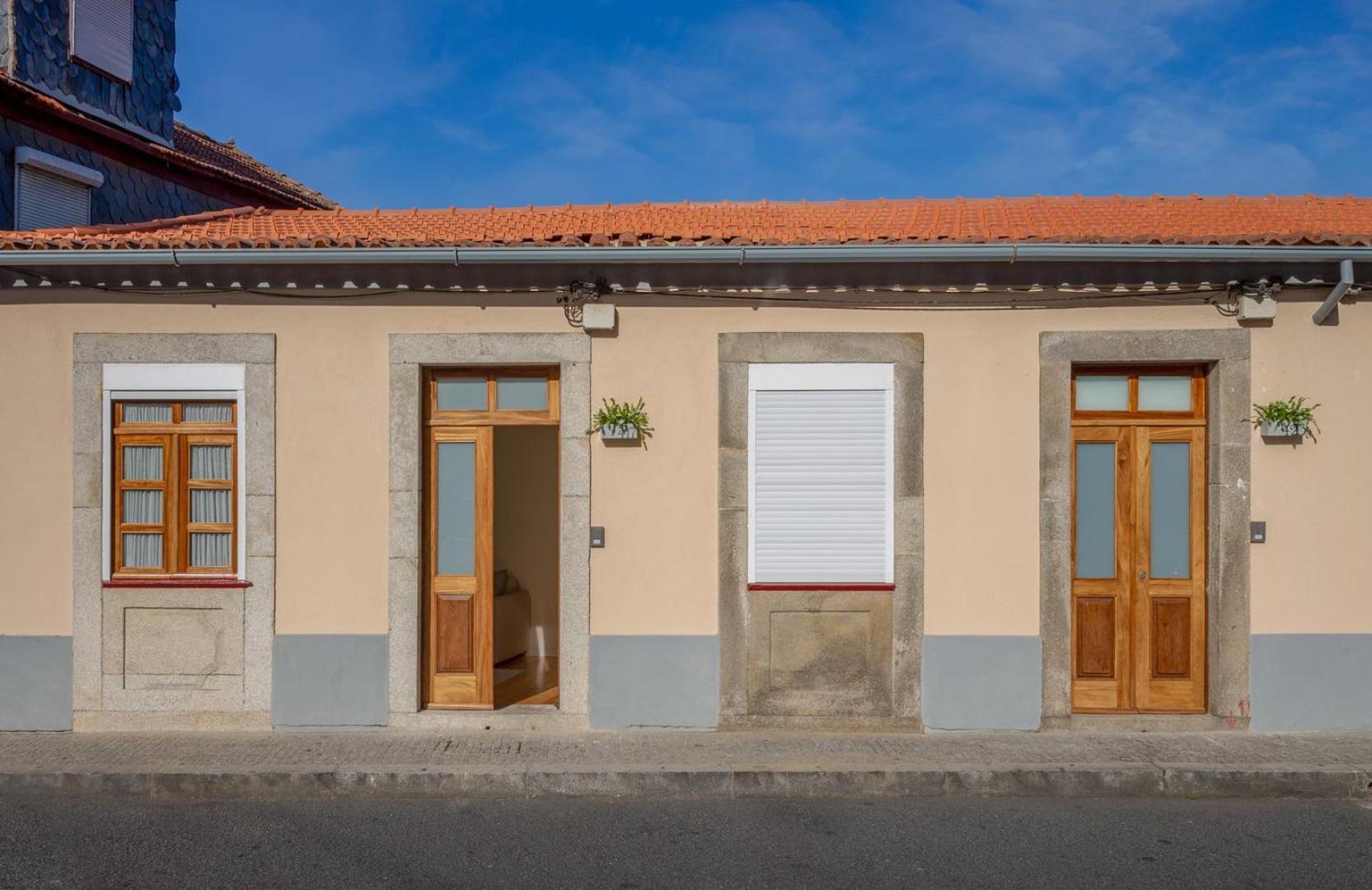 Guestready - Catorze De Outubro Houses 423 ヴィラ・ノヴァ・デ・ガイア エクステリア 写真