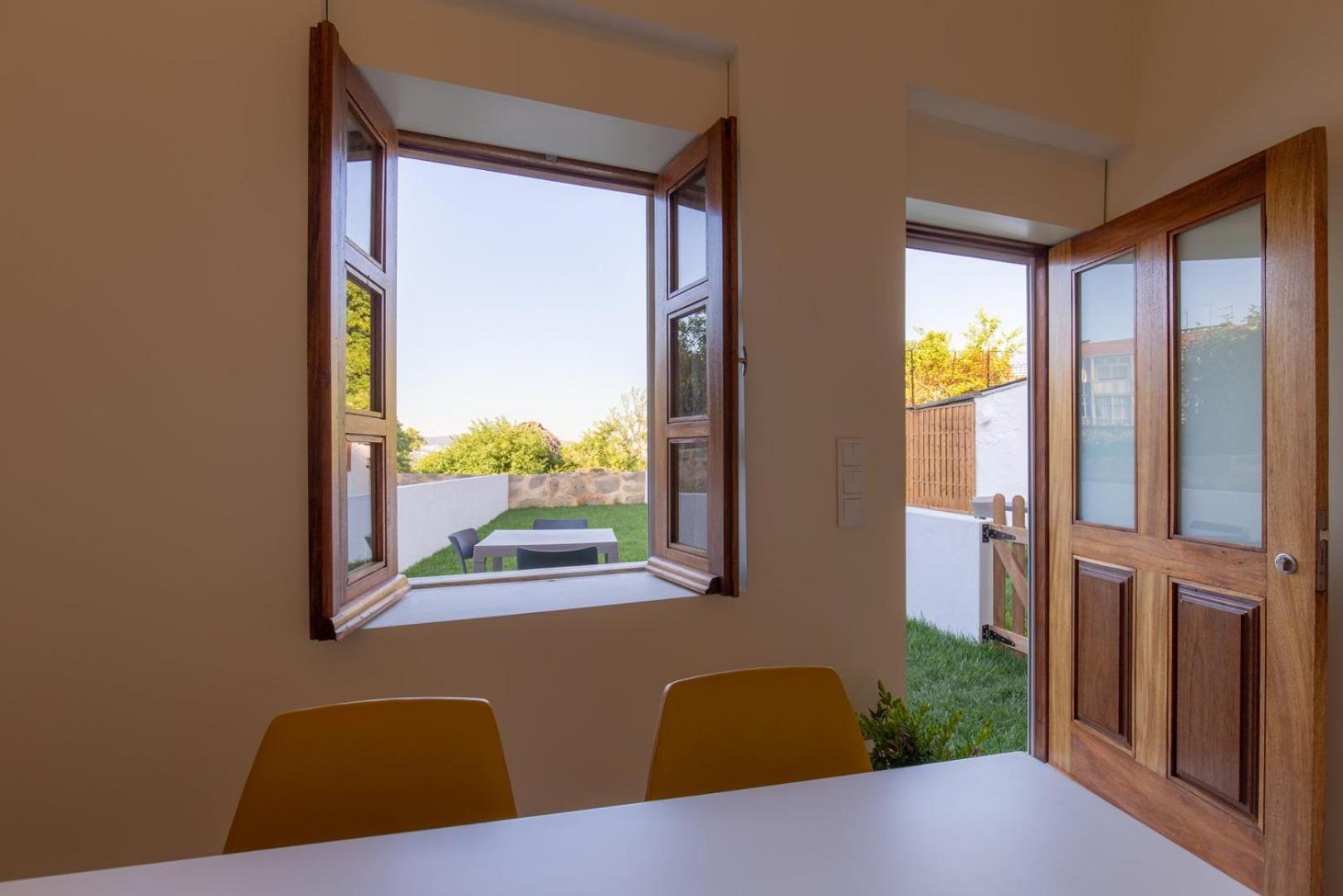 Guestready - Catorze De Outubro Houses 423 ヴィラ・ノヴァ・デ・ガイア エクステリア 写真